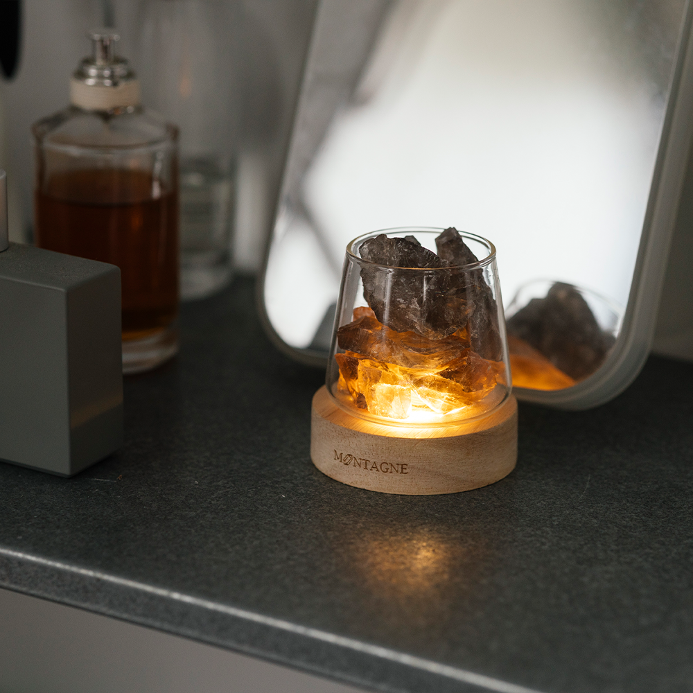 mini|茶水晶|穩定磁場X創造