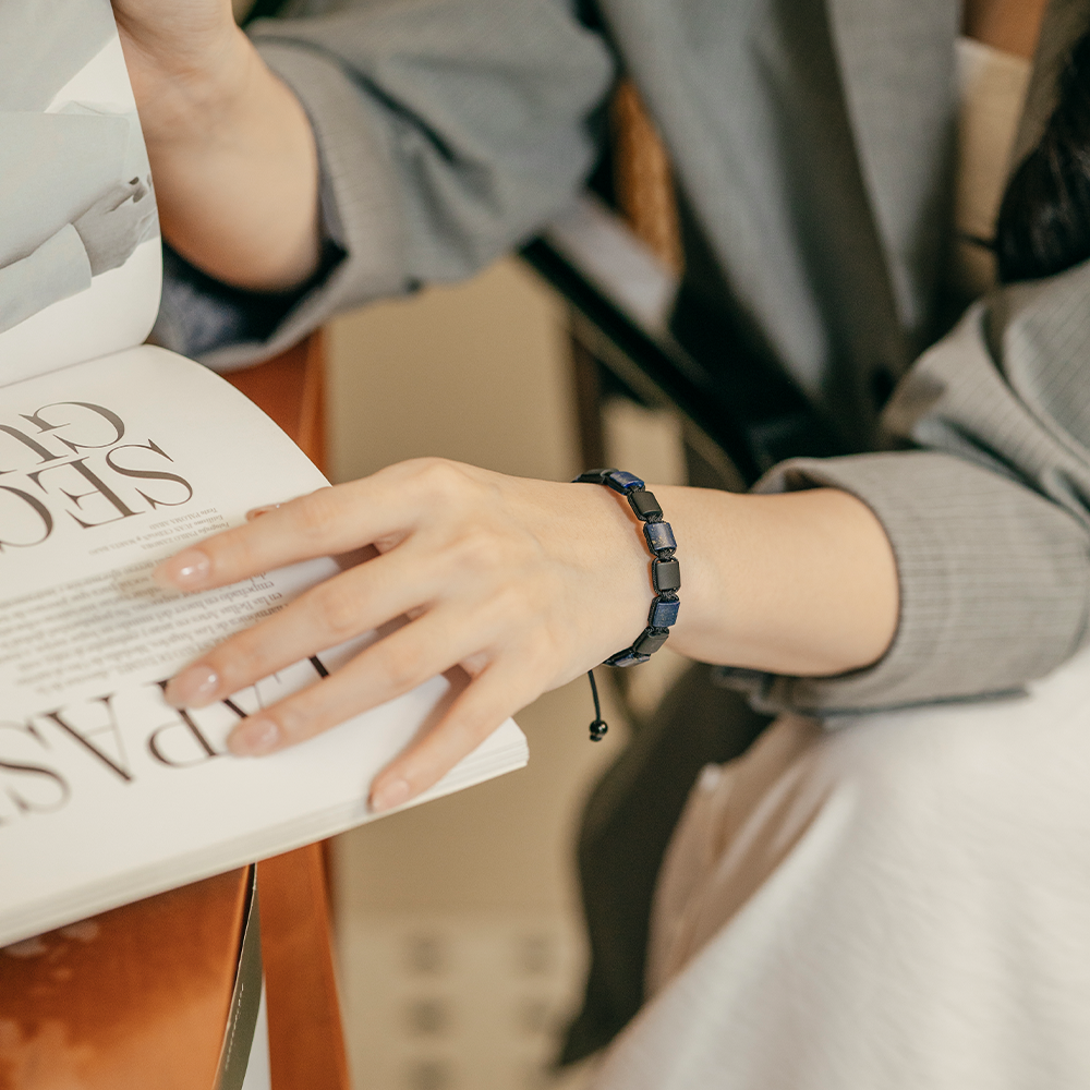 Nouvelle|Azure Radiance|青金石。黑瑪瑙手鏈