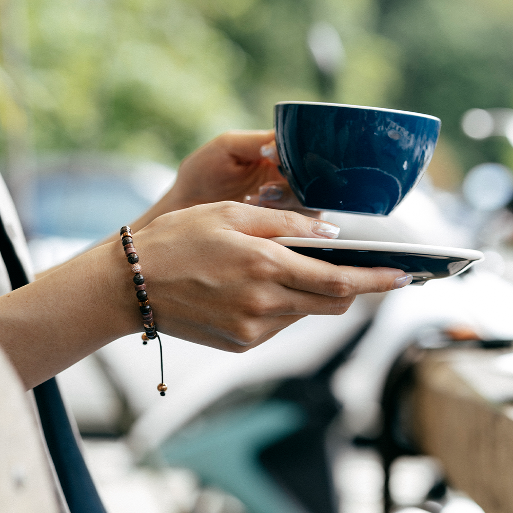 Nouvelle|Mysterious snow