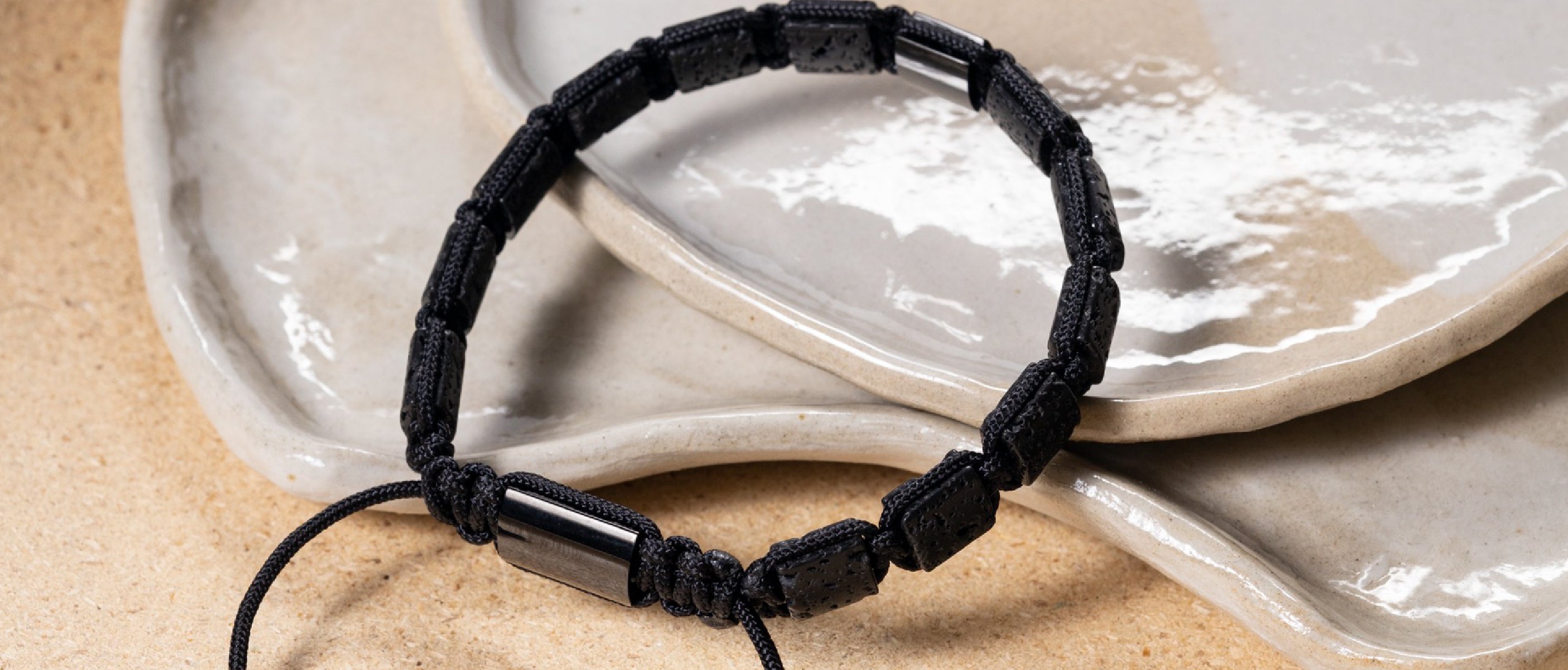 黑瑪瑙 Black Agate