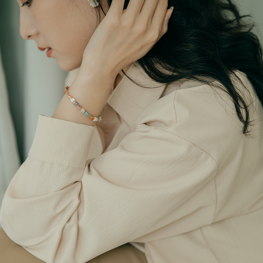 Nouvelle｜Cube｜Treasure 多彩水晶手鍊